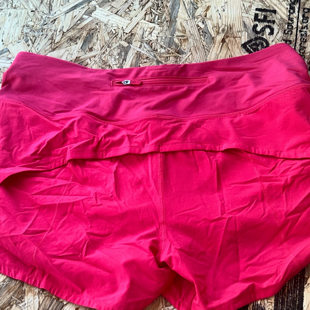 Lululemon - Picture 2 of 2